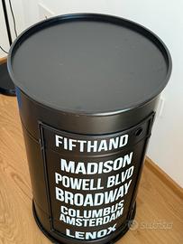 Comodino a forma di bidone maison du monde