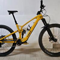 TREK FUEL EXE 9.8 AXS