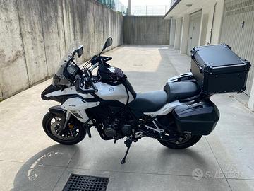 BENELLI TRK 502- 3.600 euro trattabili