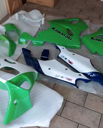 Carene Kawasaki zx7r ABS