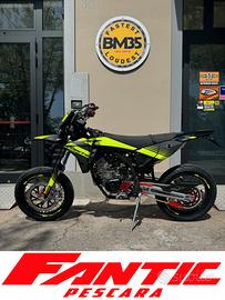 Fantic XMF 125 Motard 4T - BONUS 600 EURO