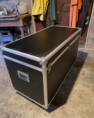 Baule marca Equestro