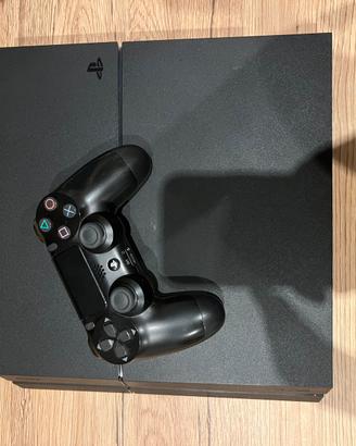PlayStation 4 & Controller