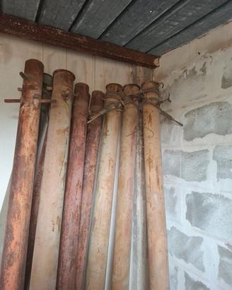 pali di ferro per vigneto