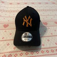Cappelllo NY originale con la colorazione speciale