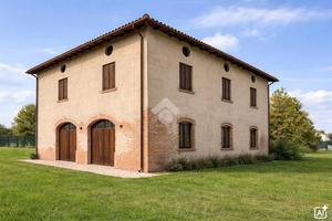 RUSTICO A SAN GIOVANNI IN PERSICETO