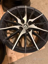 Cerchi in lega alfa mito quadrifoglio