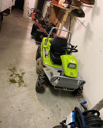 trattorino tagliaerba 