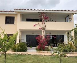 Olbia Pittulongu appartamento in villa 200 mt mare