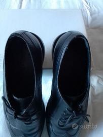 GEOX: tg. 44 in pelle, colore nere