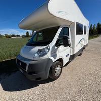 Camper mansardato MC Louis Lagan 211