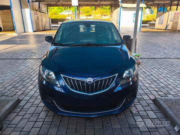 Lancia Ypsilon s&s 2022 1.0 firefly hybrid