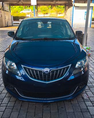 Lancia Ypsilon s&s 2022 1.0 firefly hybrid