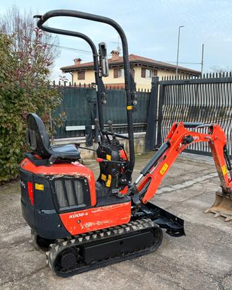 E282 - Escavatore Kubota K008 Carro allargabile