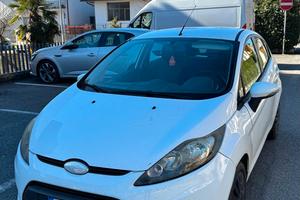 Ford Fiesta 1.4 Trend