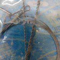 stock di 100 articoli per la pesca