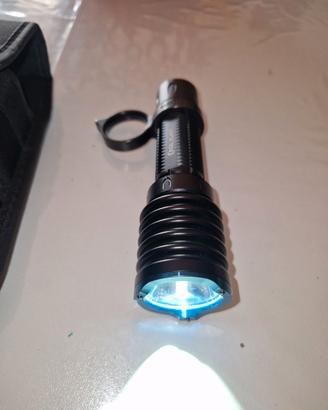 OLIGHT Warrior X 3 Torcia Tattica 2500 Lumen