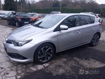 Toyota Auris 1.8 Hybrid Active