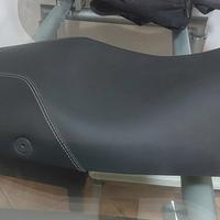 Sella Triumph speed triple 1050