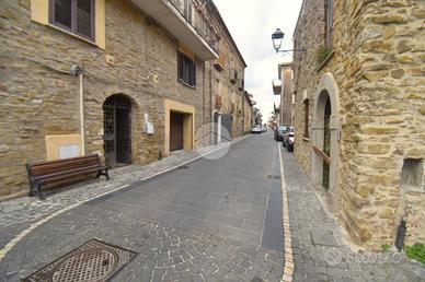 3 LOCALI A PRIGNANO CILENTO