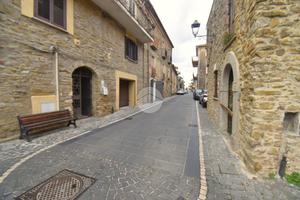 3 LOCALI A PRIGNANO CILENTO