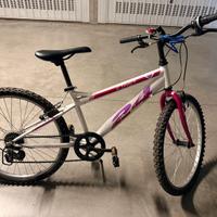 Bicicletta ragazza