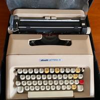Macchina da scrivere Olivetti Lettera 35