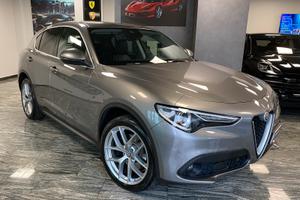 Alfa Romeo Stelvio Q4 210 cv