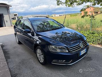 Volkswagen Passat 2.0 TDI DSG Comfortline BM.Tech.