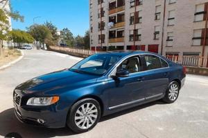 VOLVO S80 D5
