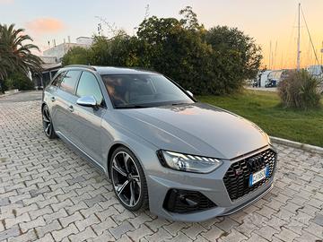AUDI RS4 AVANT 2.9 TFSI QUATTRO TIPTR. 450CV MY 23