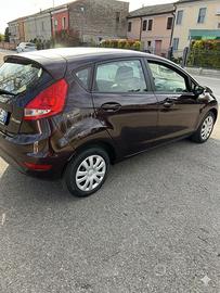Ford Fiesta 1.4 TDCI Adatta a Neopatentati 141k km