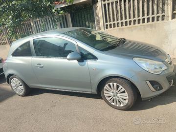 Opel Corsa 1.2 16v 