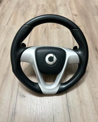 Volante sportivo Smart 451 – da sistemare Trattab.