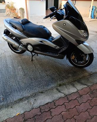 Tmax 500 iniezione 2004