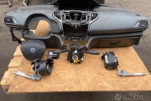 Plancia completa di Kit Airbag Lancia Ypsilon