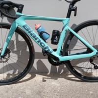 Bianchi Oltre Race