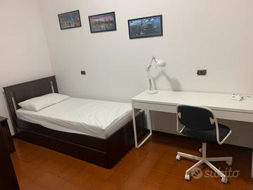 Stanza in appartamento condiviso