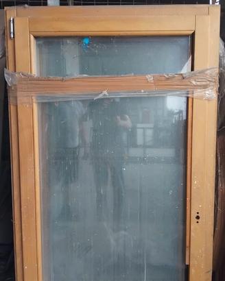 FINESTRE E PORTE FINESTRE IN LEGNO OKUME'