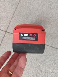 Milwaukee 22v 8ah