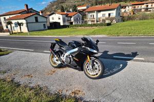 RSV4 1100 Factory Ultra Dark