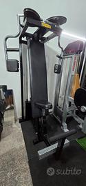 Pectoral machine technogym 