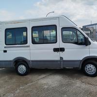 A 6900E.STUPENDO MINI BUS DA 9 POSTI PATENTA B.DAI