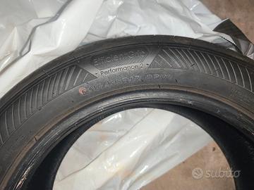 Copertoni 0 km GoodYear 215 55R 17 98W