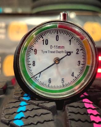 2 GOMME 245 40 19 RUNFLAT CONITNENTAL AL 90%