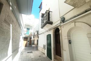 CASA INDIPENDENTE A MOLA DI BARI