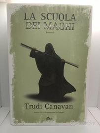 "La scuola dei maghi" di Trudi Canavan – Edizione 