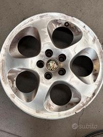 cerchi alfa 147