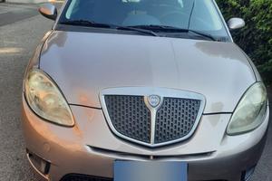 Lancia Ypsilon 1.4 benzina del 2011