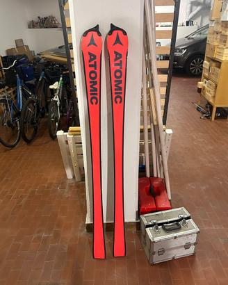 Sci Atomic slalom
